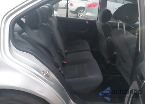 1999 Volkswagen Jetta Gls from USA, damaged, VIN 3VWSA29M1XM037988